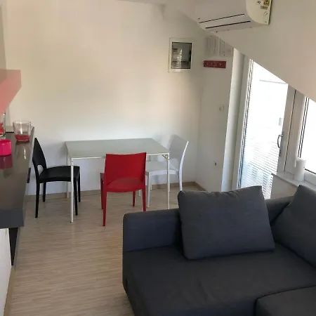 Ankaran Apartment Daire *